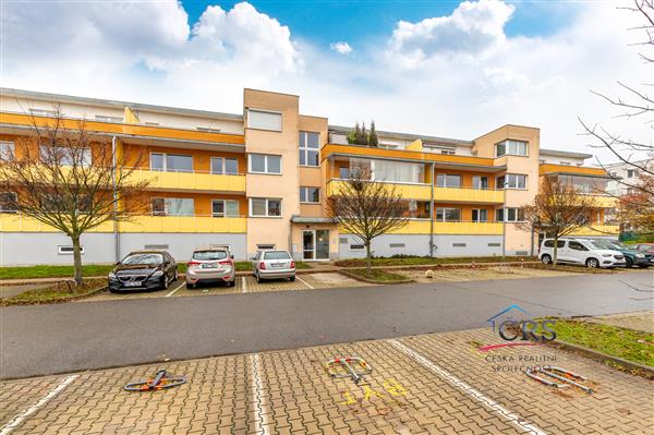 Prodej bytu 3+kk, 80m2, balkón 10,5m2, 2x garážové stání, sklep