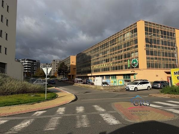 Garážové stání 16 m2, Lovosická, Praha 9